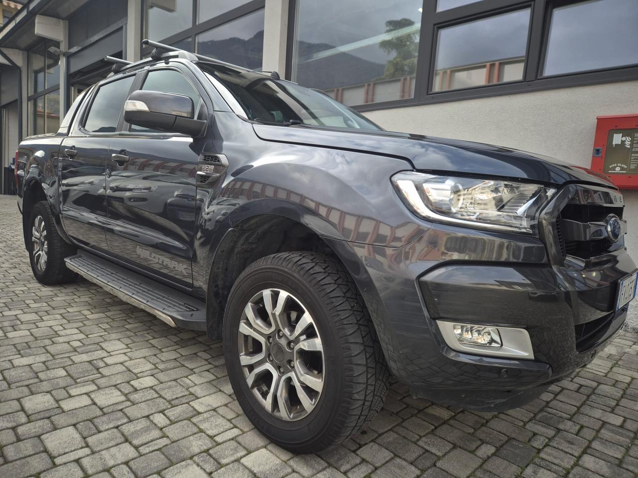 Ford Ranger 2.2 TDCi WILDTRAK 4X4 CAMBIO AUTOMATICO 160CV 5 POSTI