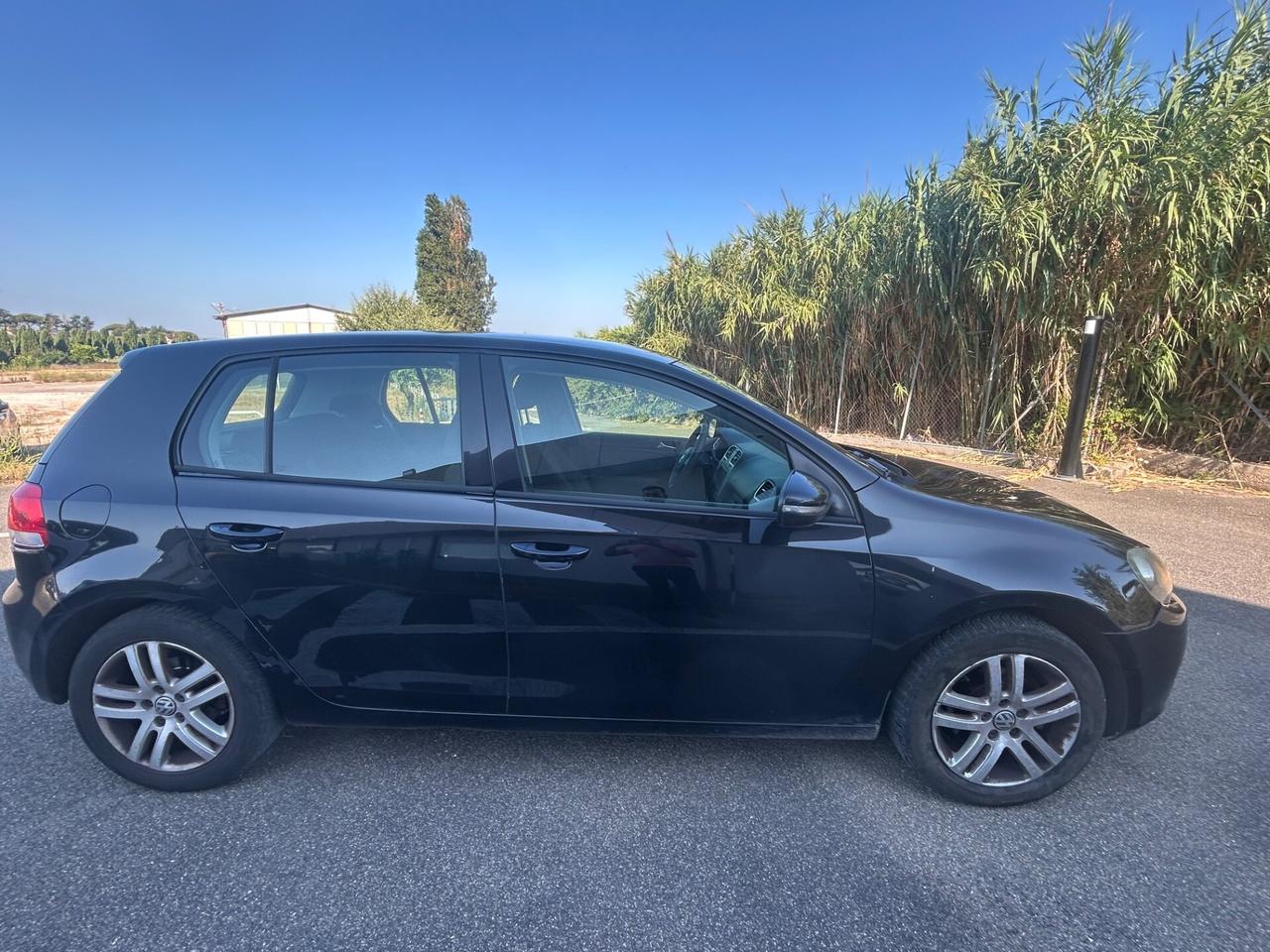 Volkswagen Golf 1.6 TDI DPF 5p. Highline