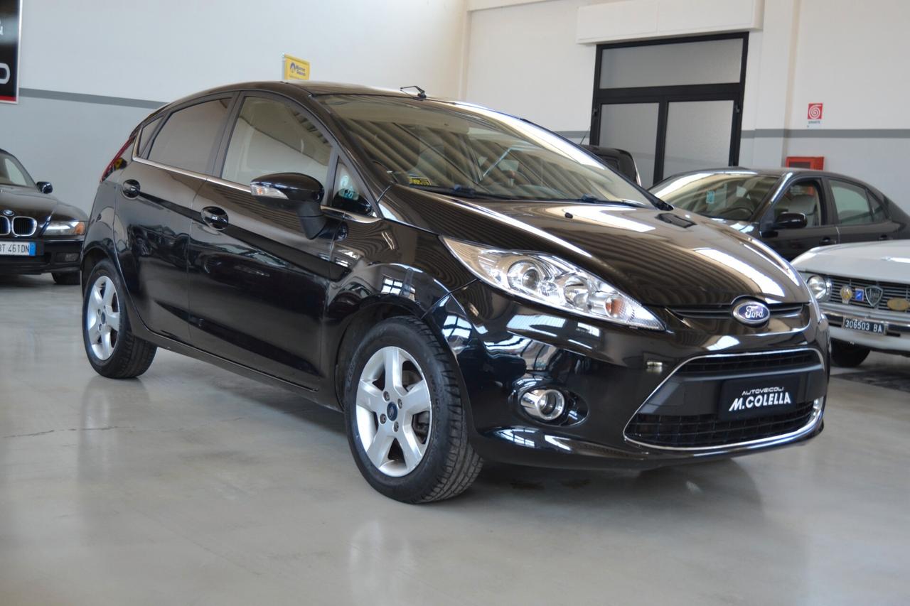 Ford Fiesta 1.2 i 82 CV 5 porte Titanium ANTIFURTO