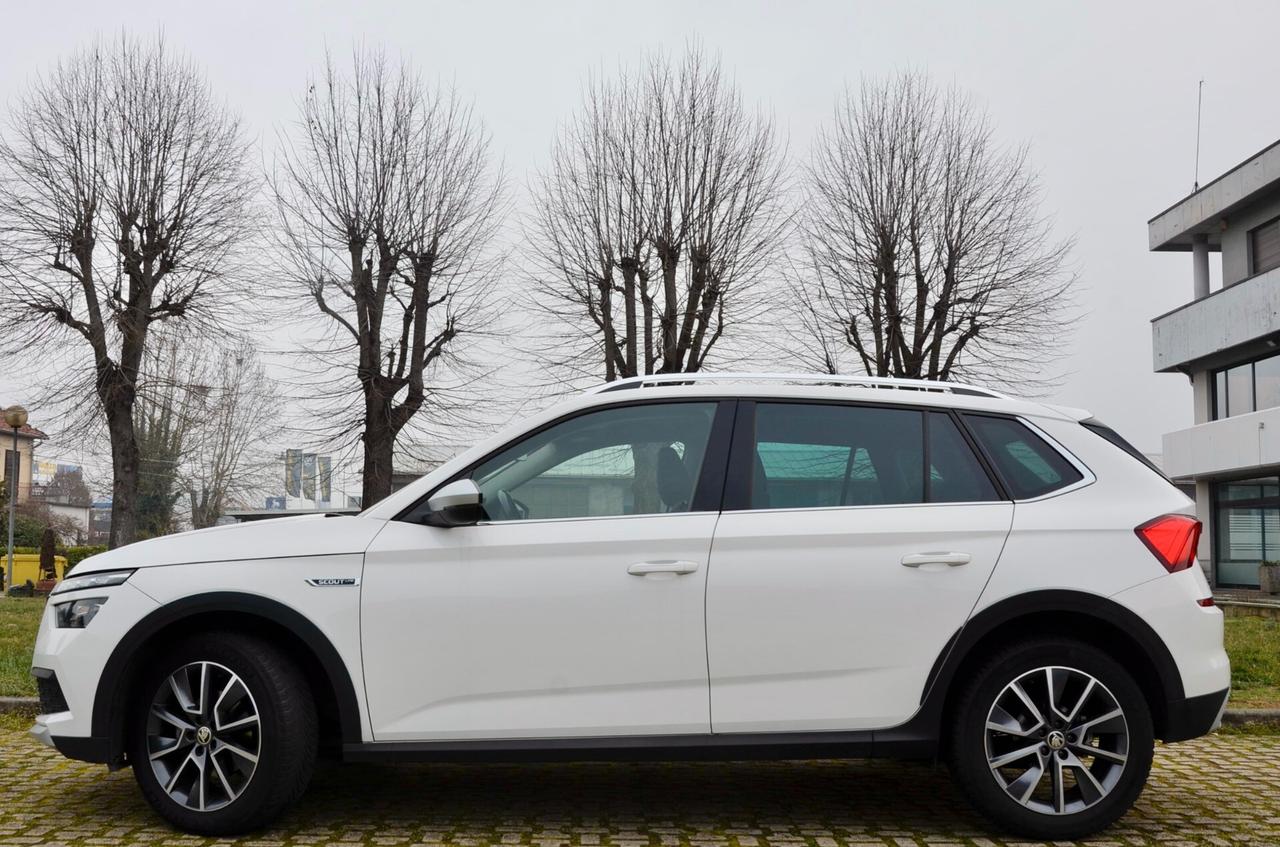 SKODA KAMIQ 1.0 TSI SCOUTLINE 110cv DSG, UNICO UTILIZZATORE, SERVICE SKODA, UFF ITALIANA, CRYSTAL LIGHTING, RETROCAMERA, PERMUTE