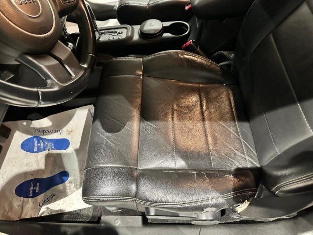 JEEP Wrangler Unlimited 2.8 CRD DPF Sahara Auto