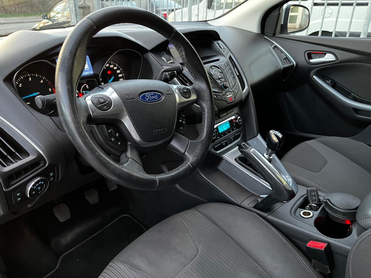 Ford Focus 1.6 TDCi 115 CV Titanium OK NEOPATENTI