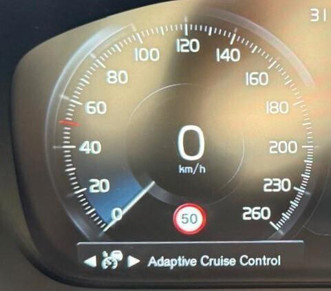 Volvo V60 B4 (d) Geartronic Momentum Pro Business PILOT ASSIST
