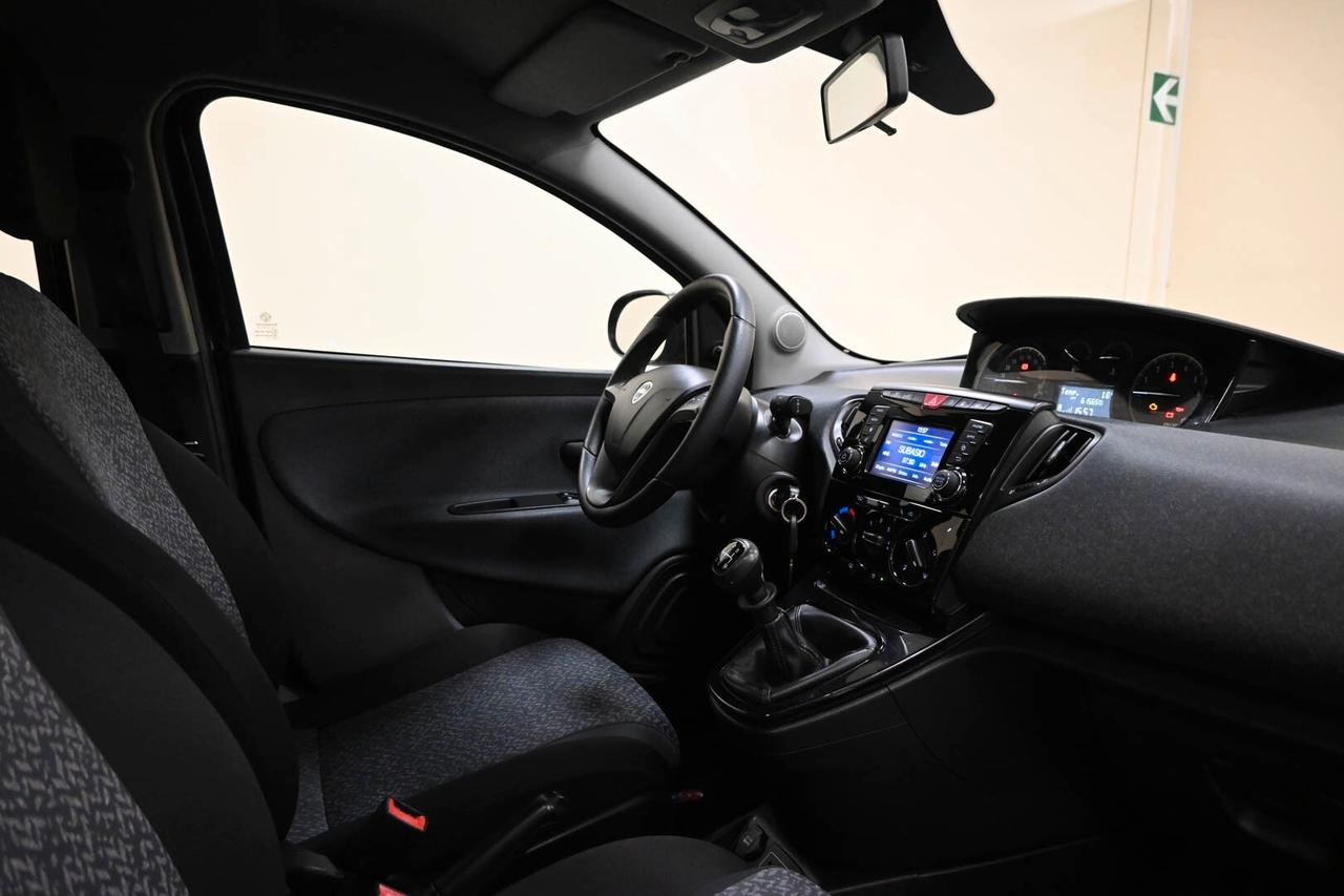 LANCIA Ypsilon 3ª serie Ypsilon 1.2 69 CV 5 po...