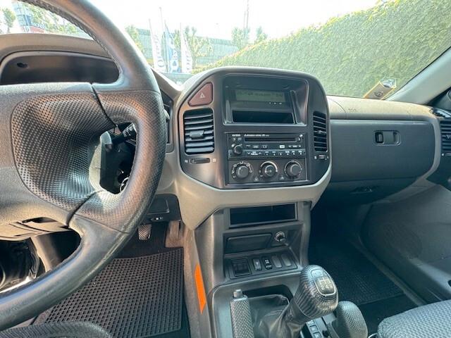 Mitsubishi Pajero 3.2 16V DI-D 3p. GLX
