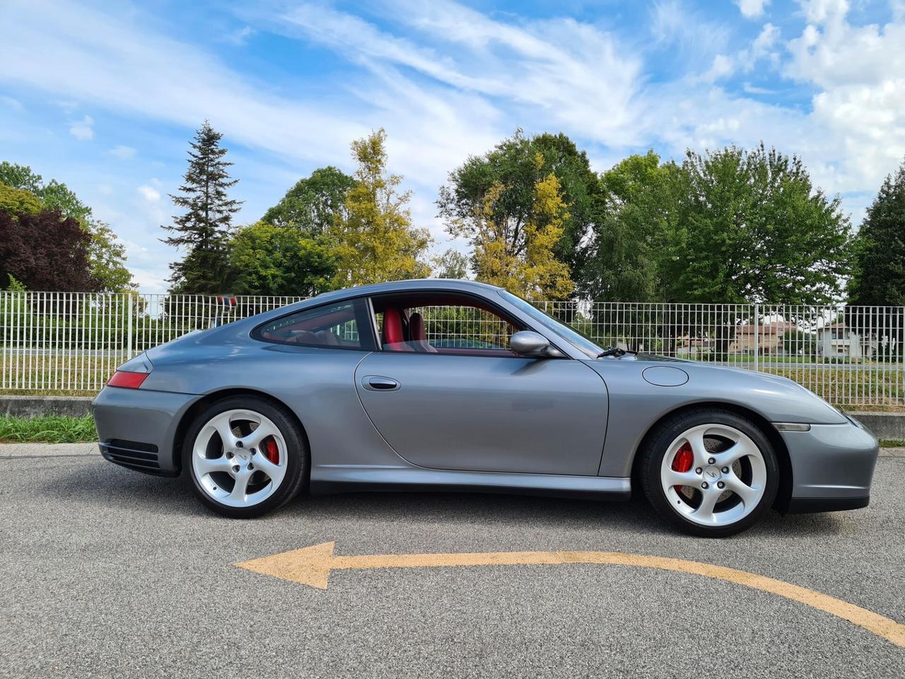 Porsche 911 996 Carrera 4S Coupé