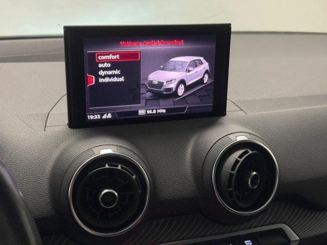 AUDI Q2 1.6 TDI S tronic admired