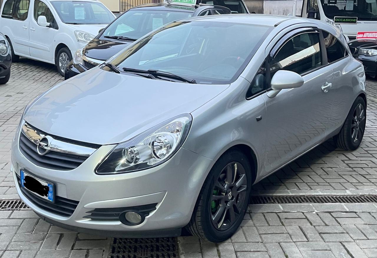 OPEL CORSA 1.2 - 3 PORTE SPORT - BENZINA/GPL ANCHE PER NEOPATENTATI