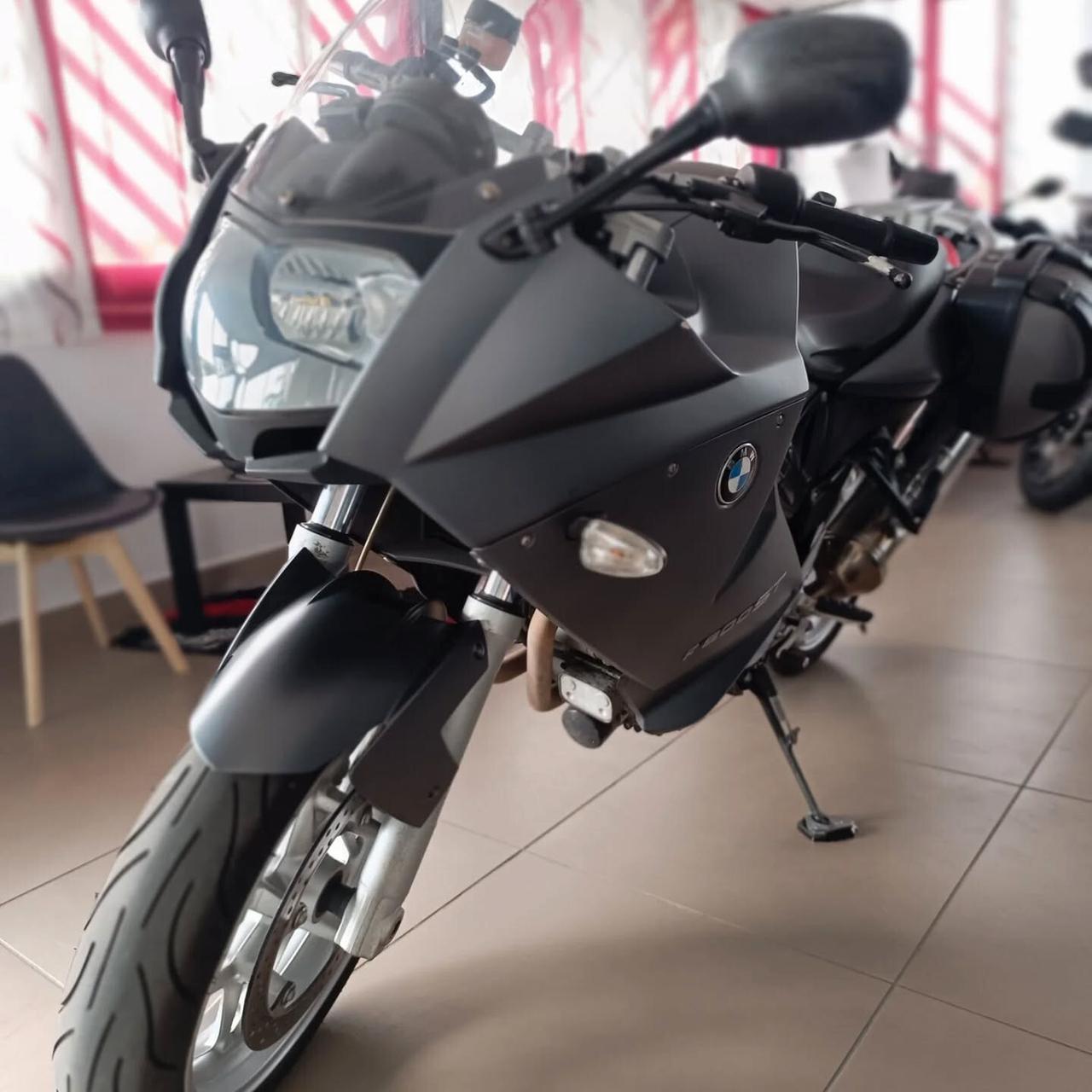 Bmw F 800 ST SOLI 2.990€
