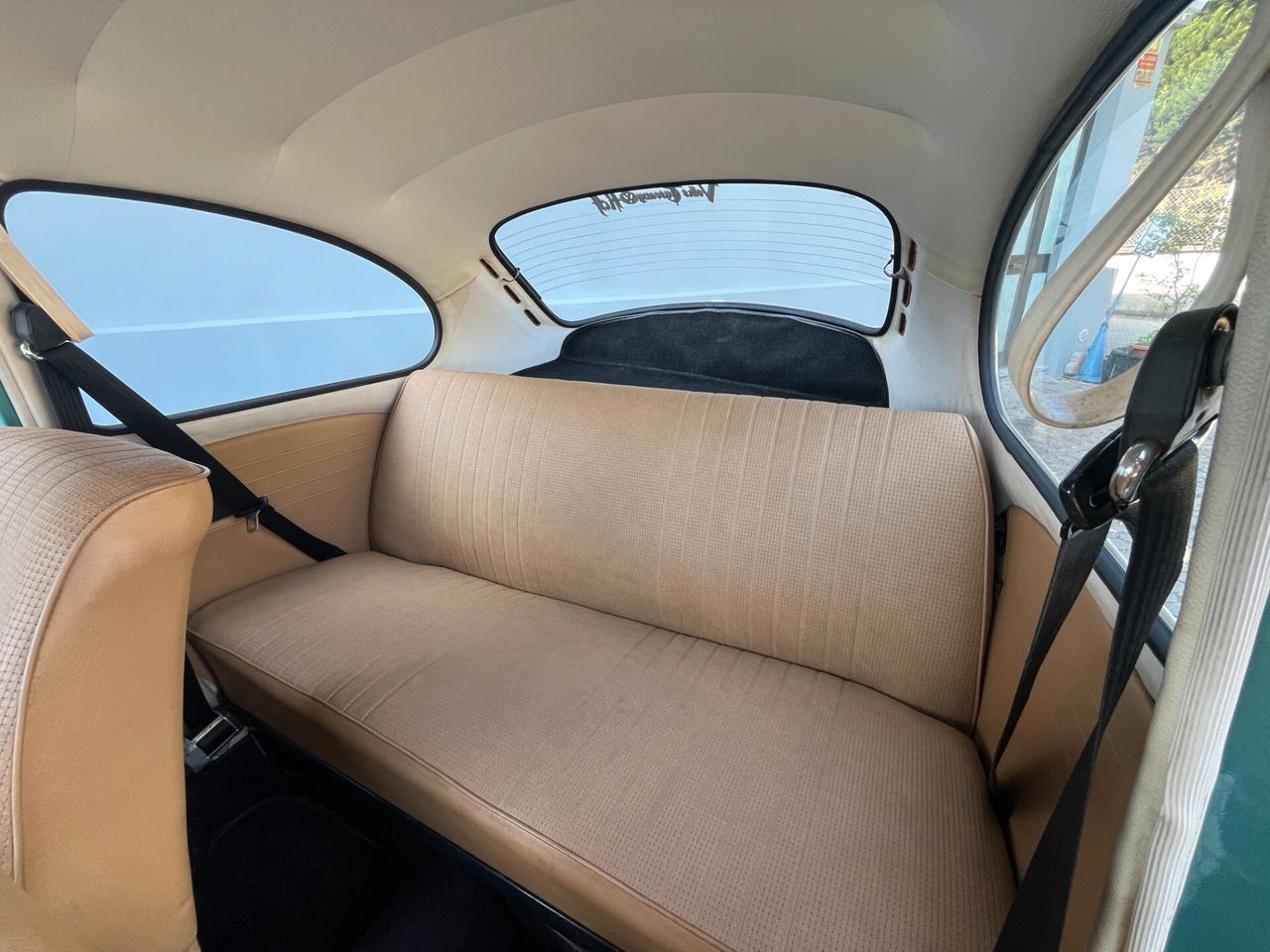 Volkswagen Maggiolone 1303