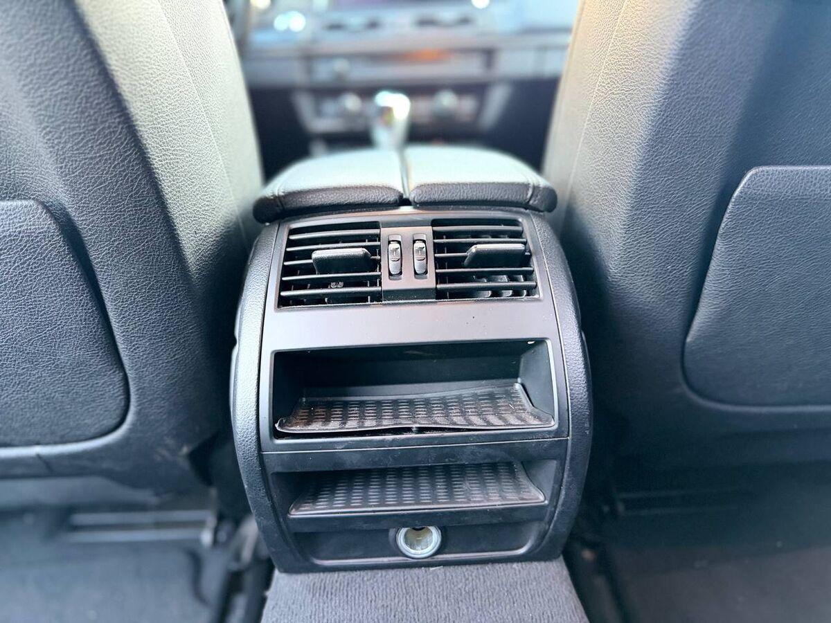 BMW Serie 5 520d Business 190cv auto