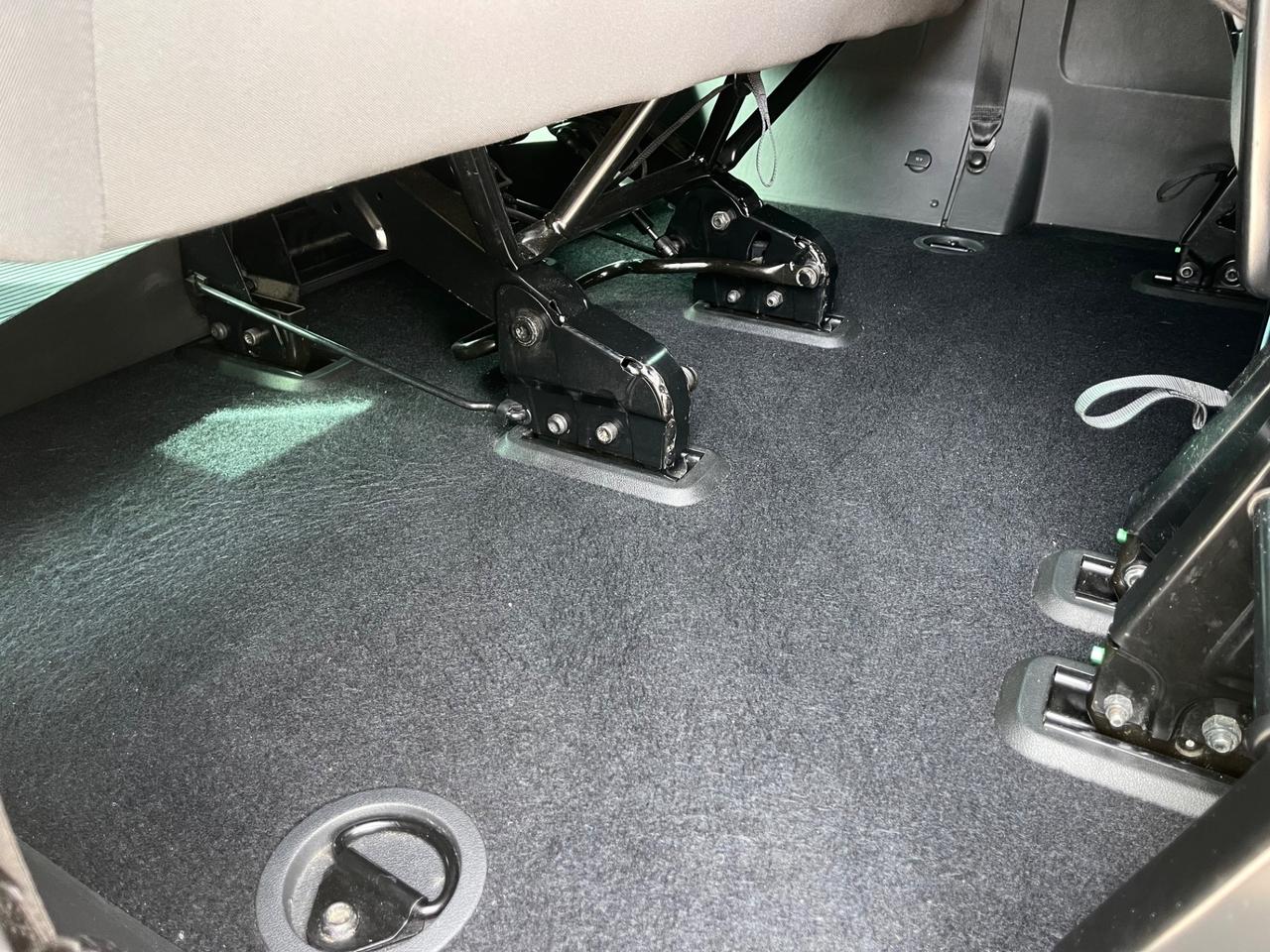 Vw Caravelle 2.0 TDI 150CV ,MOTORE NUOVO,9 posti