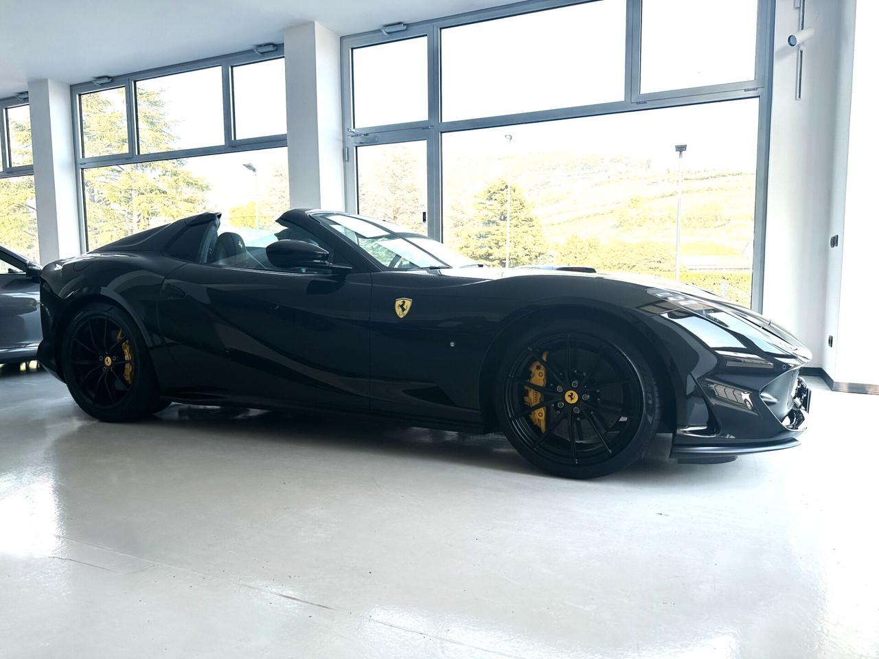 Ferrari 812 GTS
