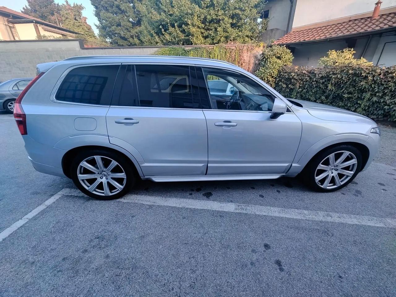 Volvo XC 90 XC90 D5 AWD Geartronic Inscription