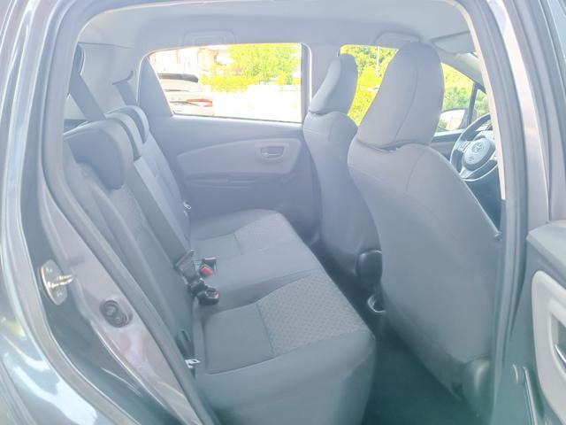 TOYOTA Yaris 1.0 5 porte Active