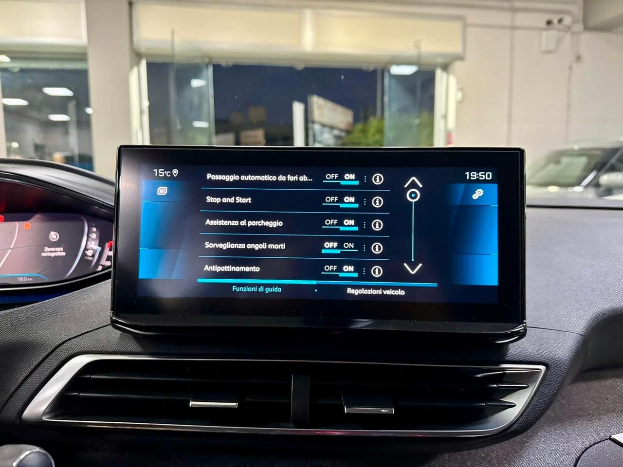 Peugeot 3008 1.5 BlueHDi 130cv EAT8 Allure 2021