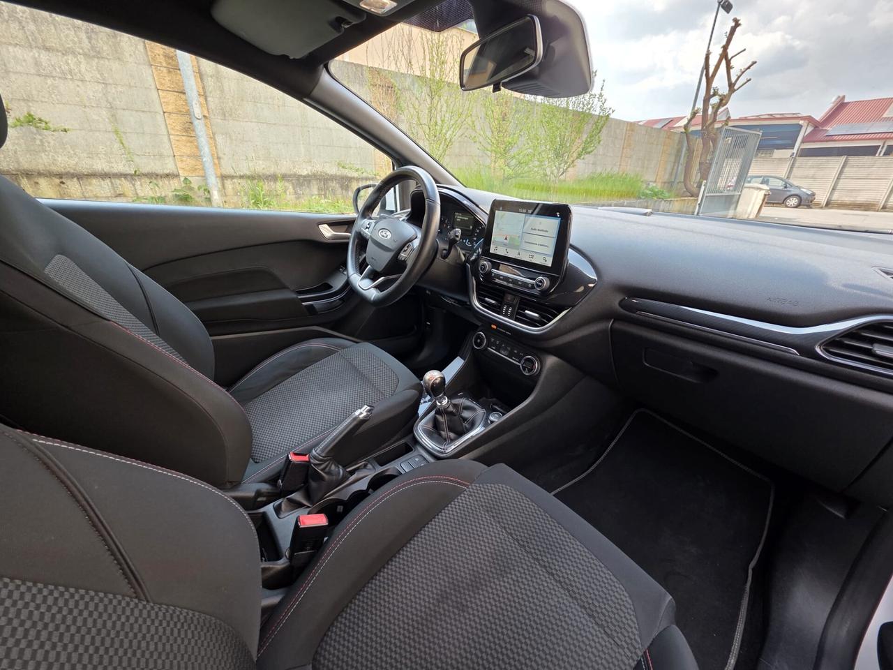 Ford Fiesta 1.0 Ecoboost 100 CV 3 porte ST-Line
