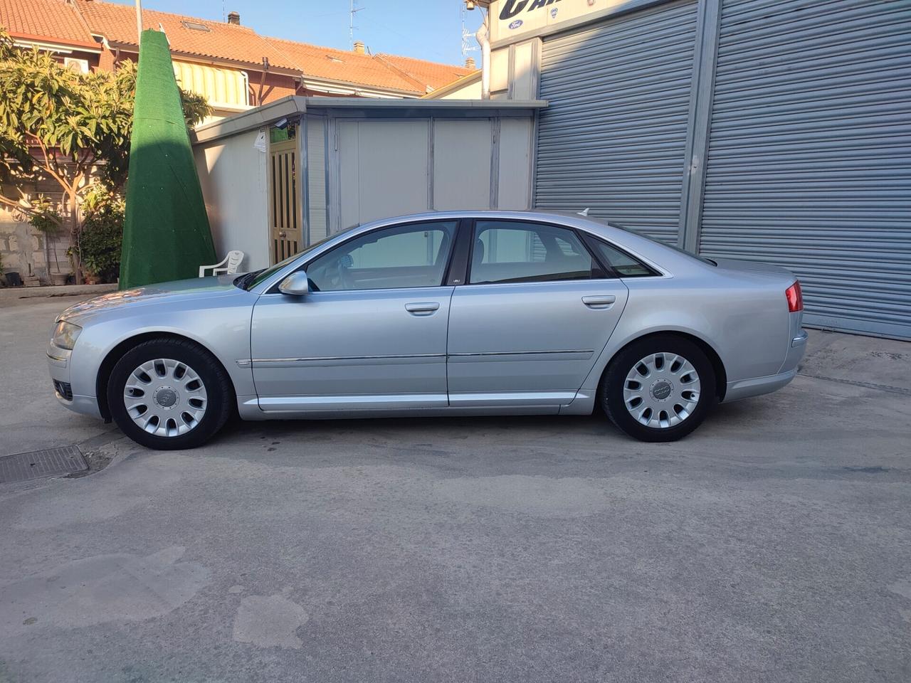 Audi A8 3.0 V6 TDI F.AP. quattro tiptronic