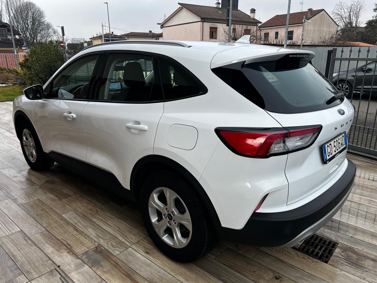 Ford Kuga 1.5 EcoBoost 120 CV 2WD Connect