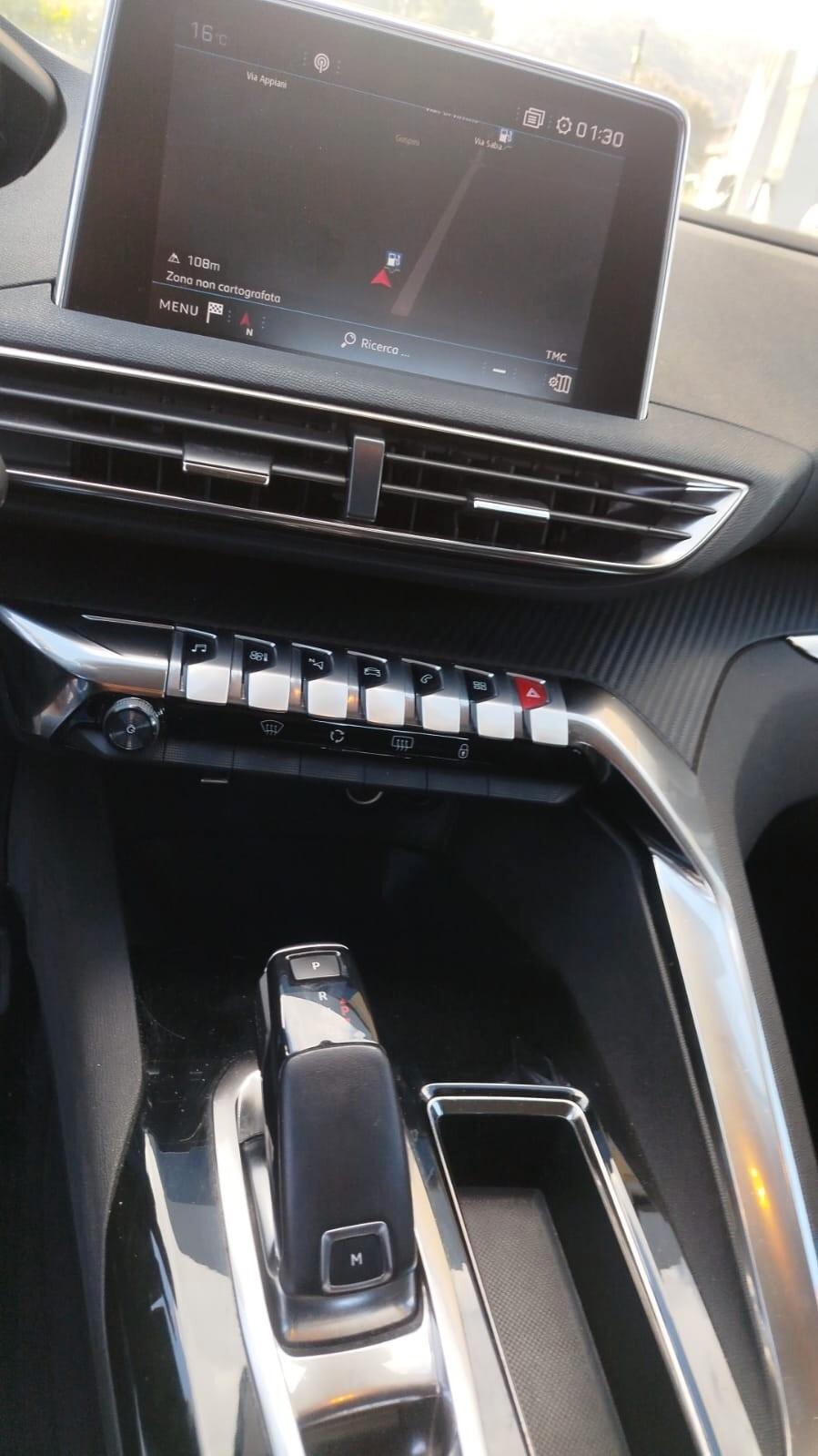 Peugeot 3008 BlueHDi 130 S&S EAT8 Business