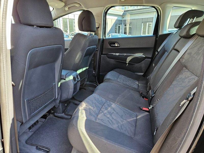 Peugeot 3008 1.6 HDi 112CV Tecno