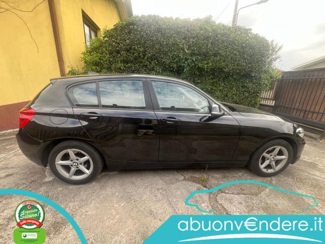 BMW 118 i 5p. Advantage