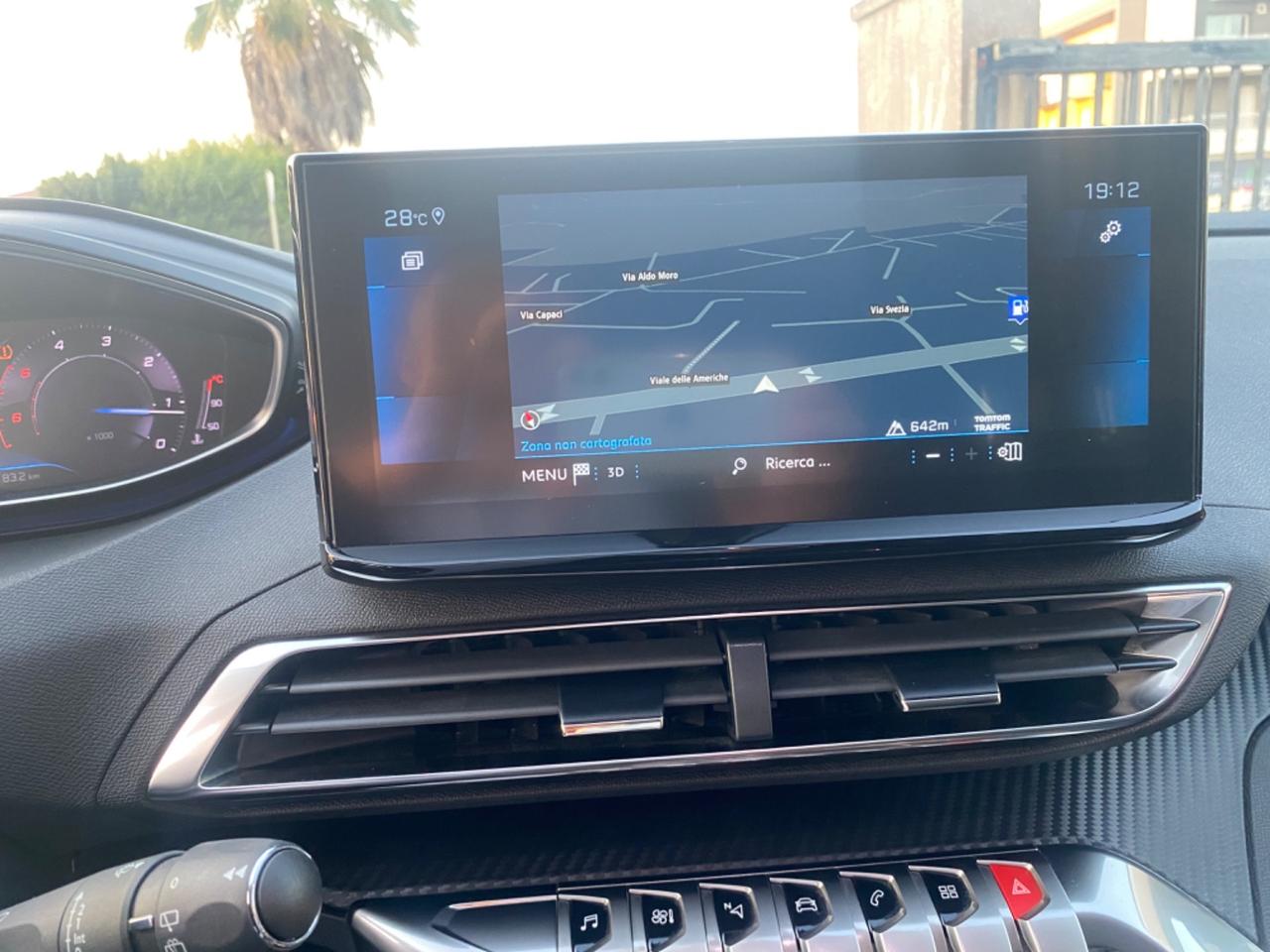 Peugeot 3008 BlueHDi 130 S&S EAT8 Allure
