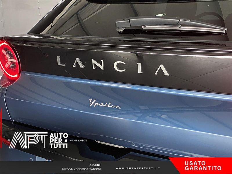 Lancia Ypsilon Ypsilon Hybrid e-DCT Edizione Cassina