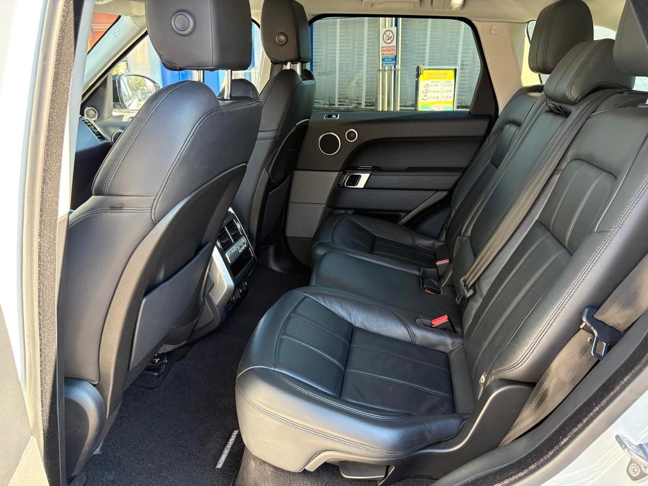 Land Rover Range Sport 3.0 TDV6 SE