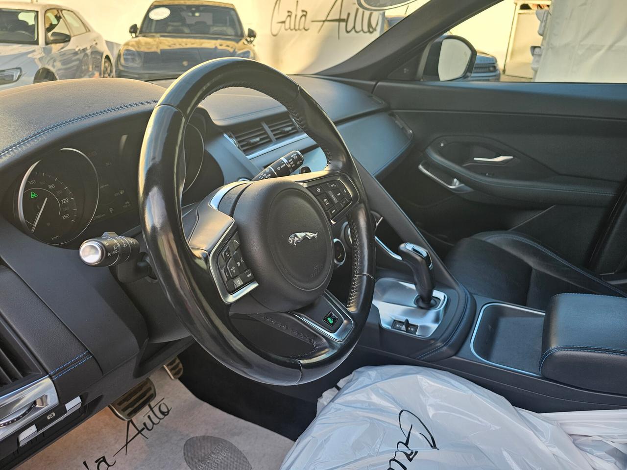Jaguar E-Pace 2.0D 180 CV AWD R-Dynamic S