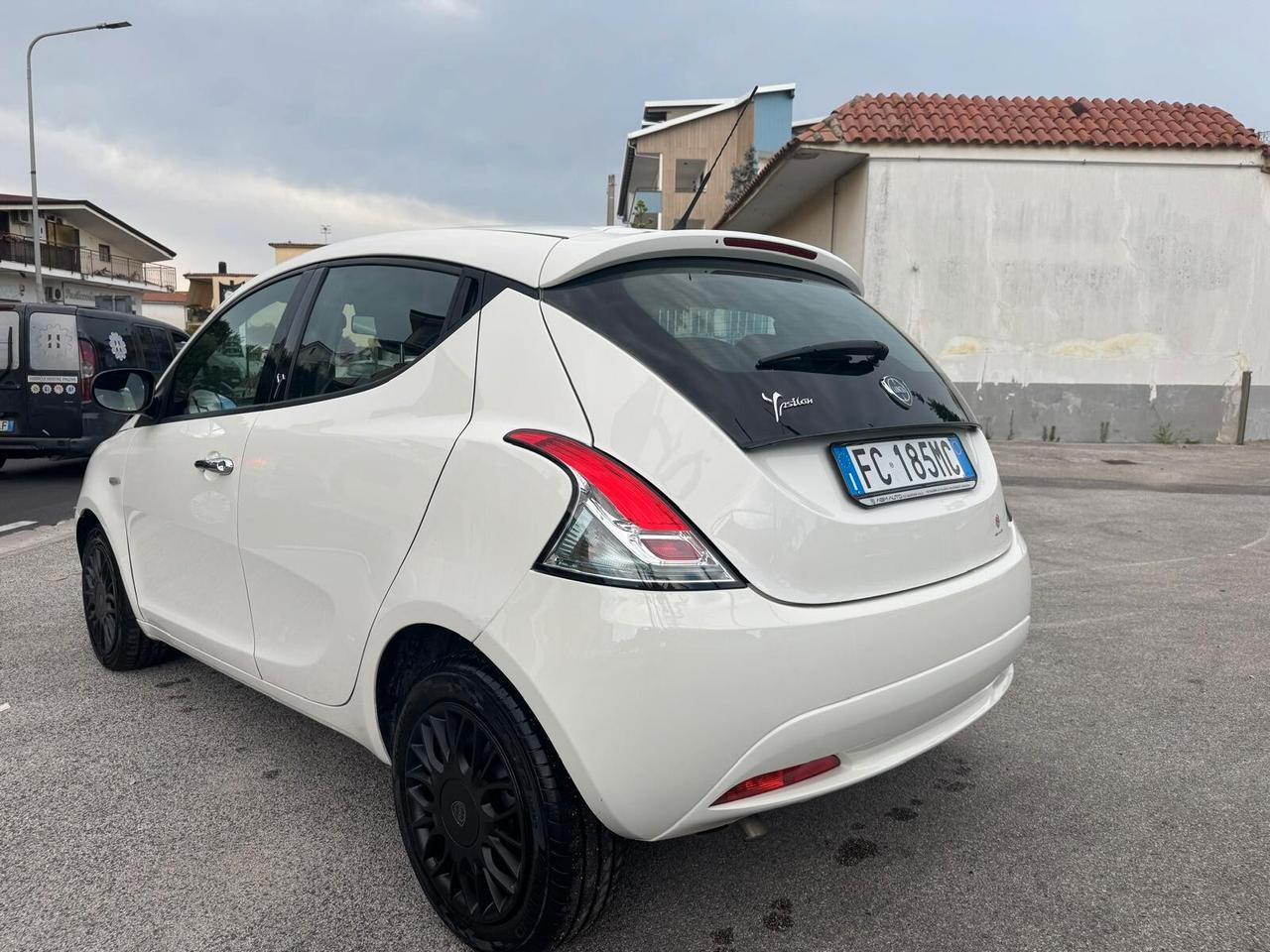 Lancia Ypsilon 1.3 MJT 16V 95 CV 5 porte S&S Platinum
