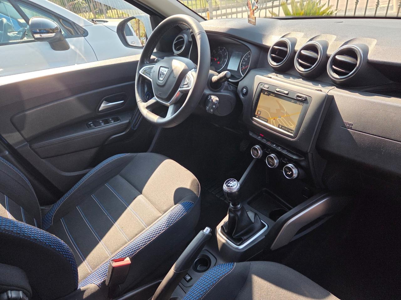 Dacia Duster 1.0 TCe 100 CV 4x2 15th Anniversary