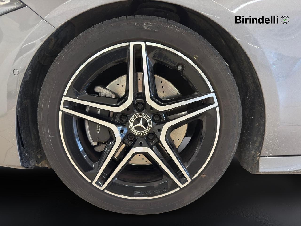 Mercedes-Benz Classe A (W177) - A 220 d Automatic AMG Line Premium