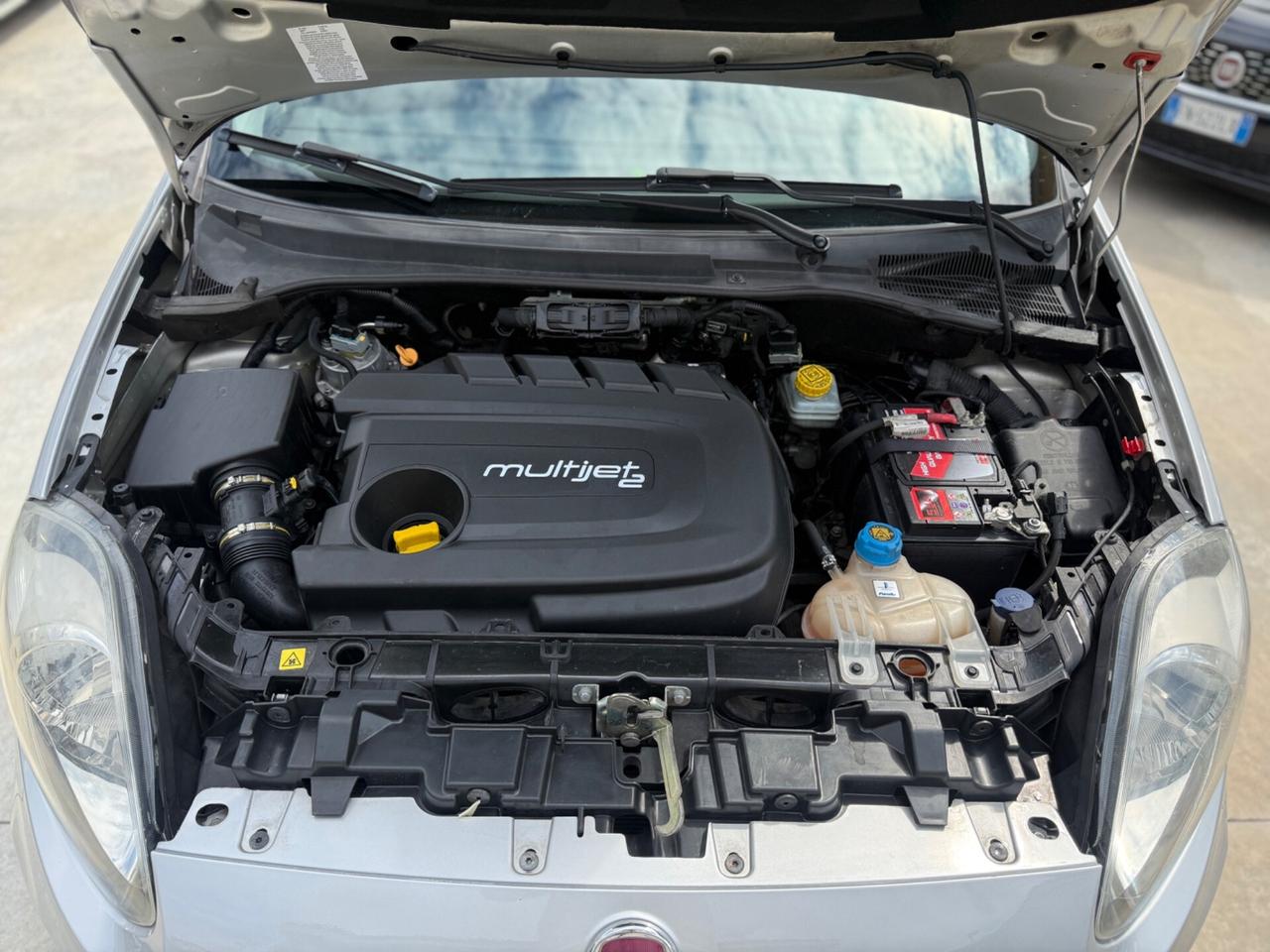 Fiat Punto 1.3 MJT II S&S 95 CV 5 porte Street