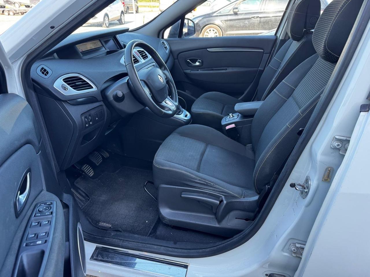 Renault Scenic Scénic X-Mod 1.5 dCi 110CV Confort