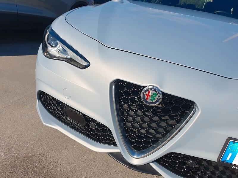 ALFA ROMEO Giulia 2.2 TD 160 AT8 XENO CAM NAVI 8.8