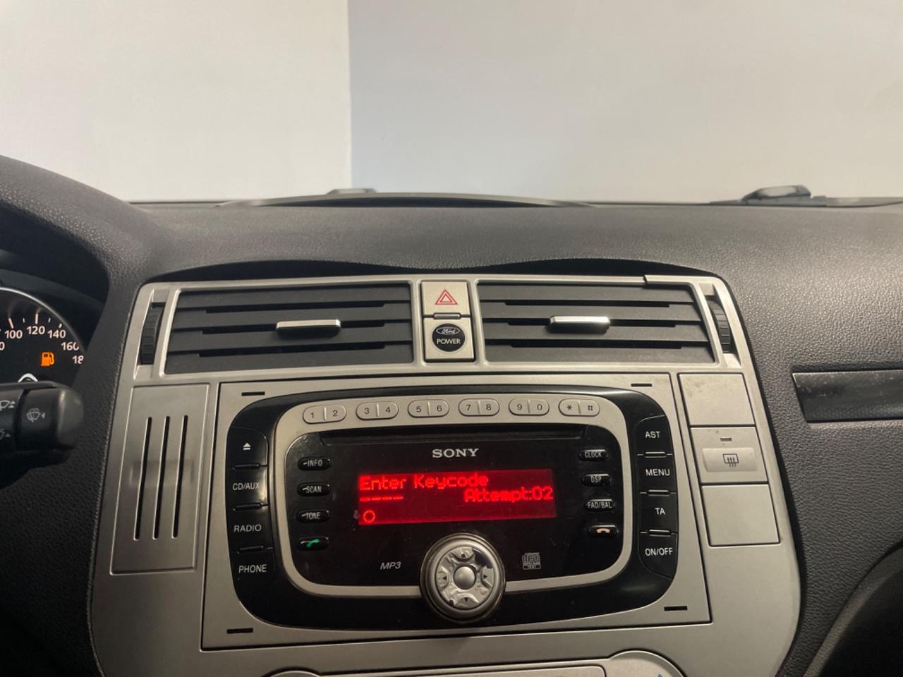 Ford Kuga 2.0 TDCi 136 CV 4WD Titanium DPF Perfetta !