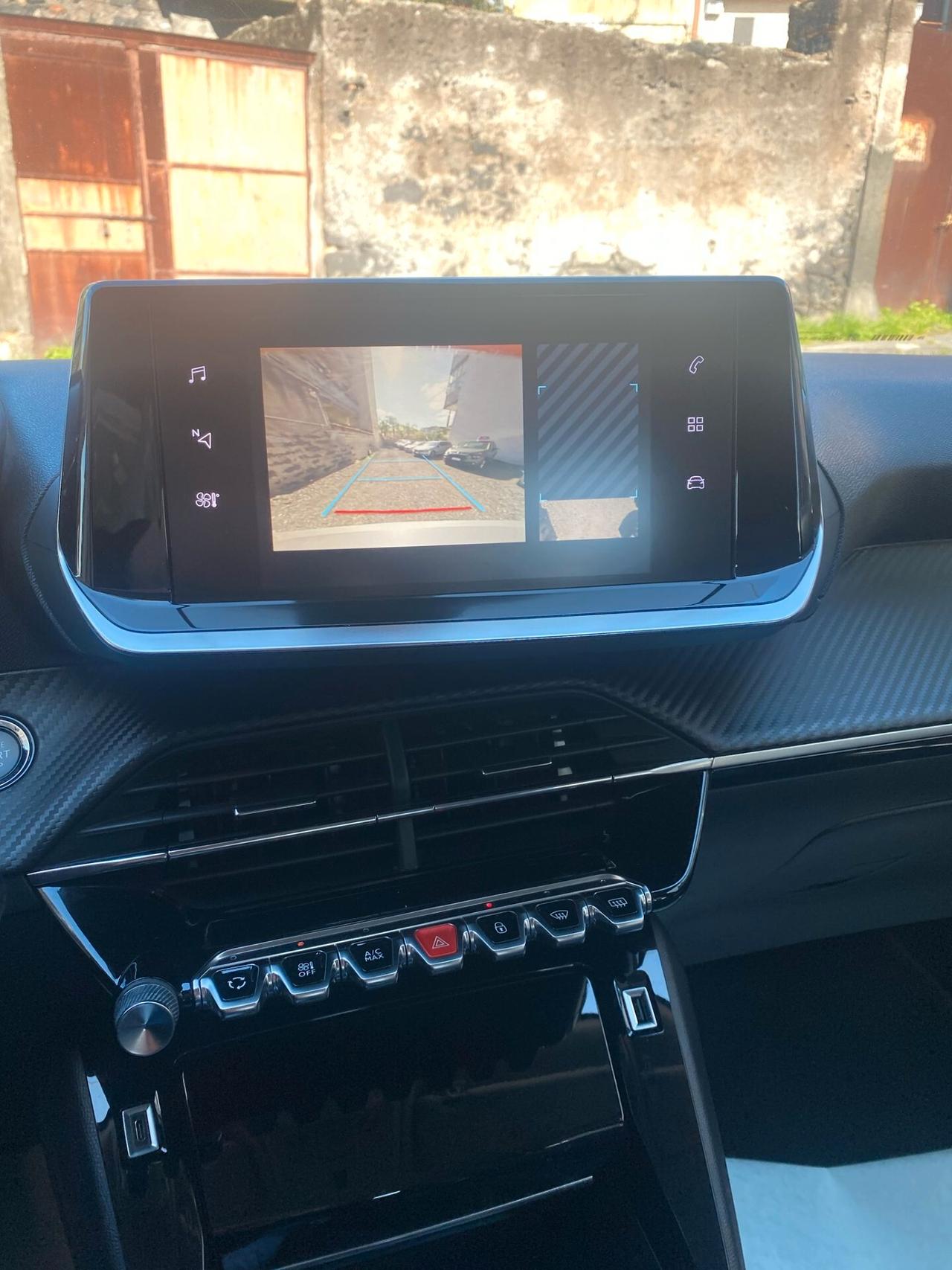 Peugeot 2008 PureTech 130 S&S Allure Navi Pack