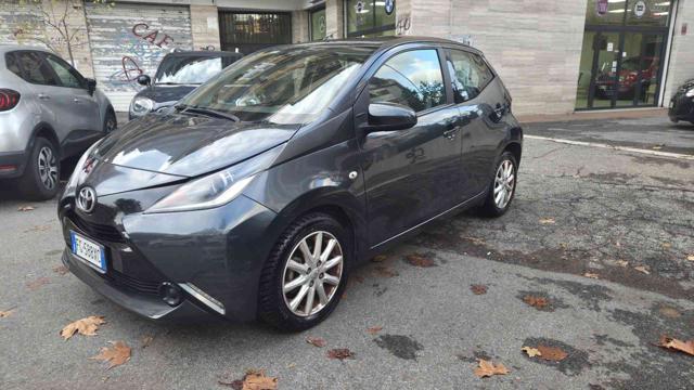 TOYOTA Aygo 1.0 VVT-i 69 CV 5 porte x-cool