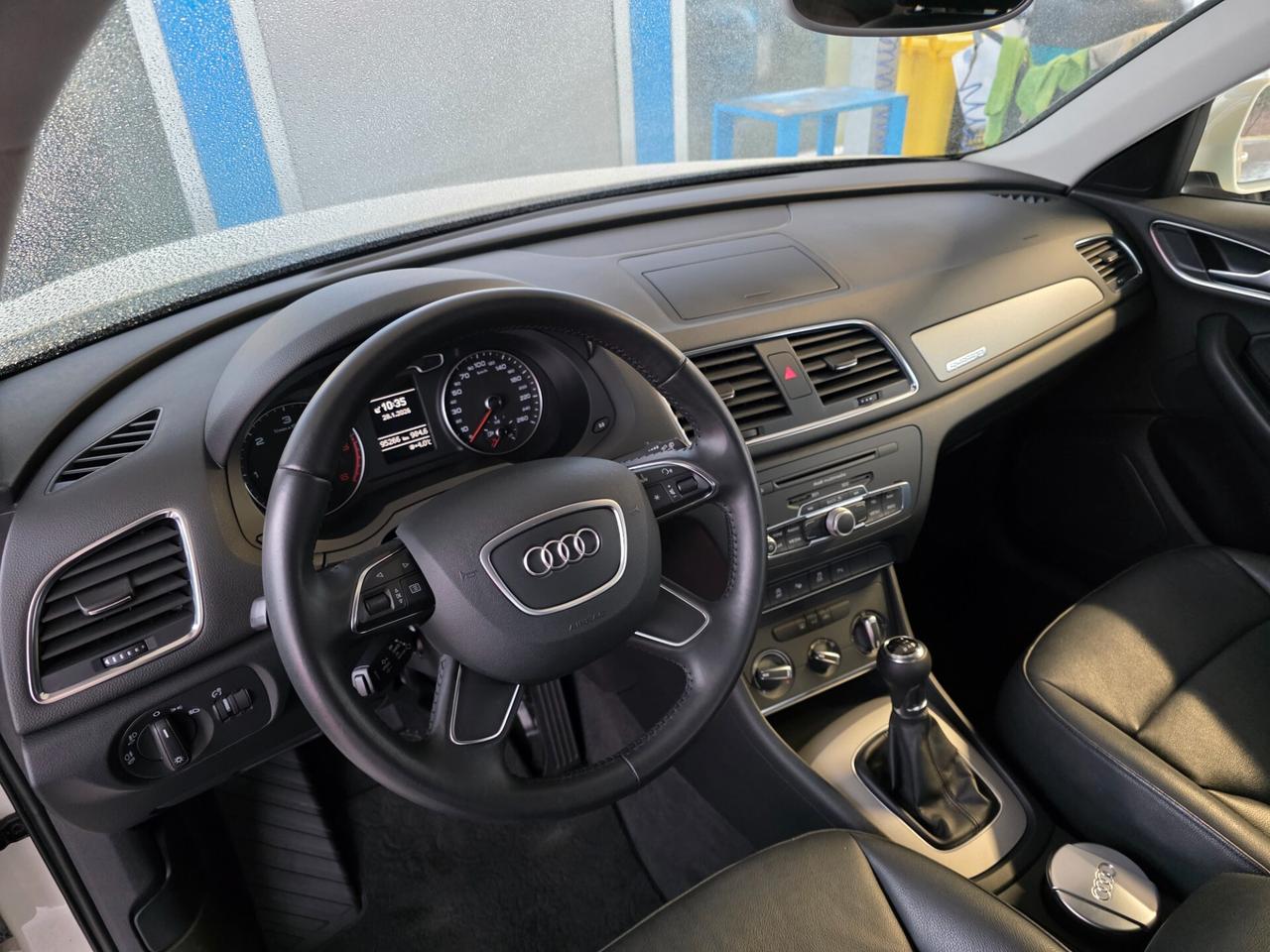Audi Q3 2.0 TDI 4x4 perfetta e garantito 12 mesi
