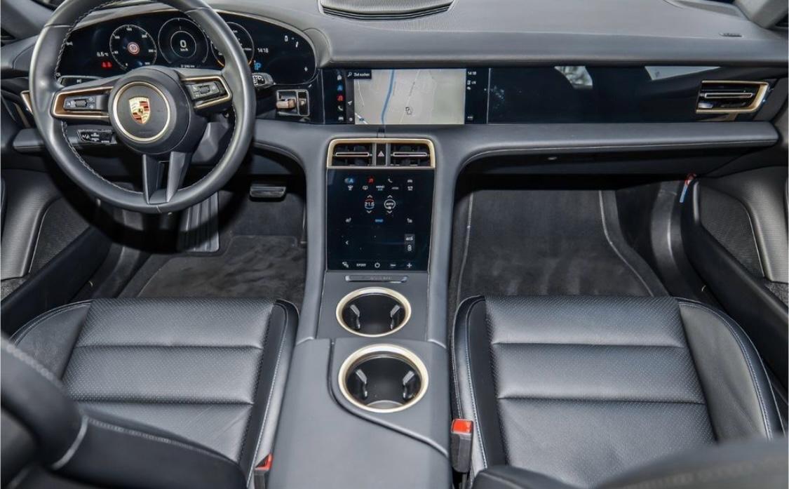 Porsche Taycan Sport Turismo