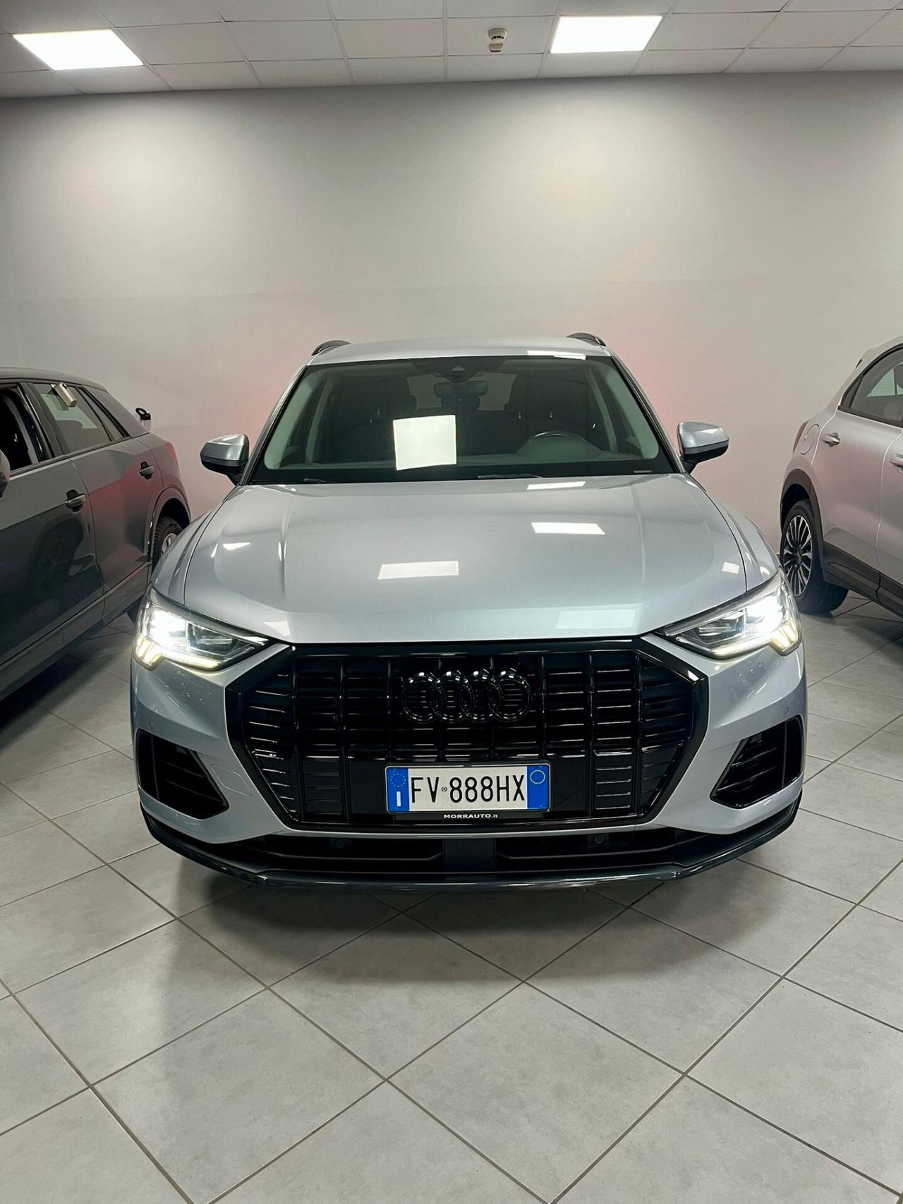 Audi Q3 35 TDI S tronic Business