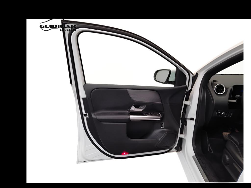 Mercedes-Benz Classe B - W247 2018 - B 180 d Sport Plus auto