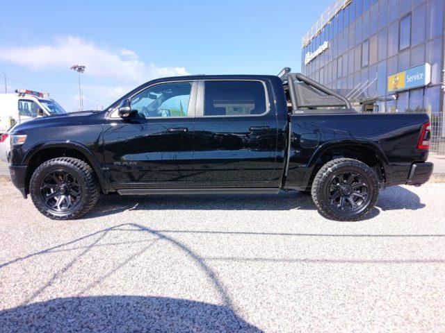DODGE RAM 1500 5.7 GPL V8 Limited Night - N1