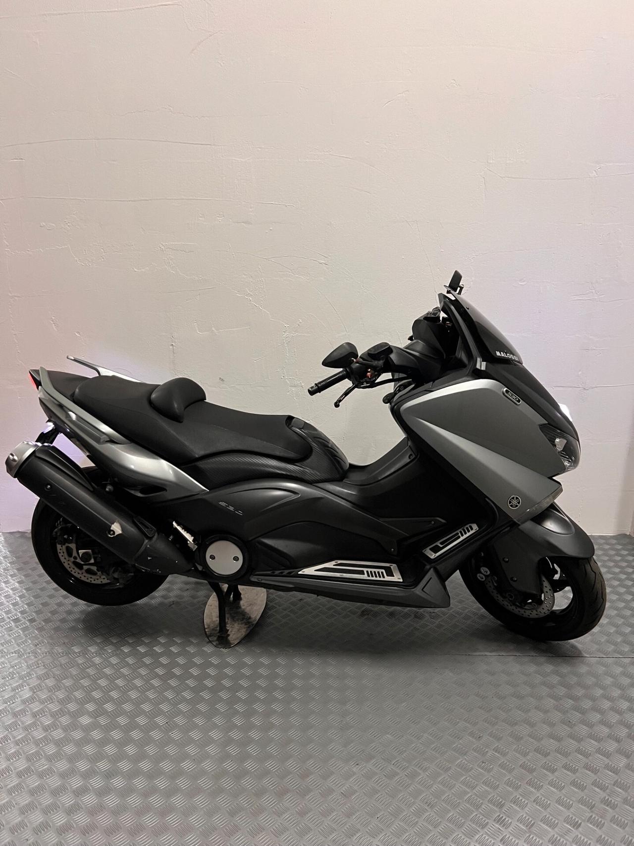 Yamaha T Max 530