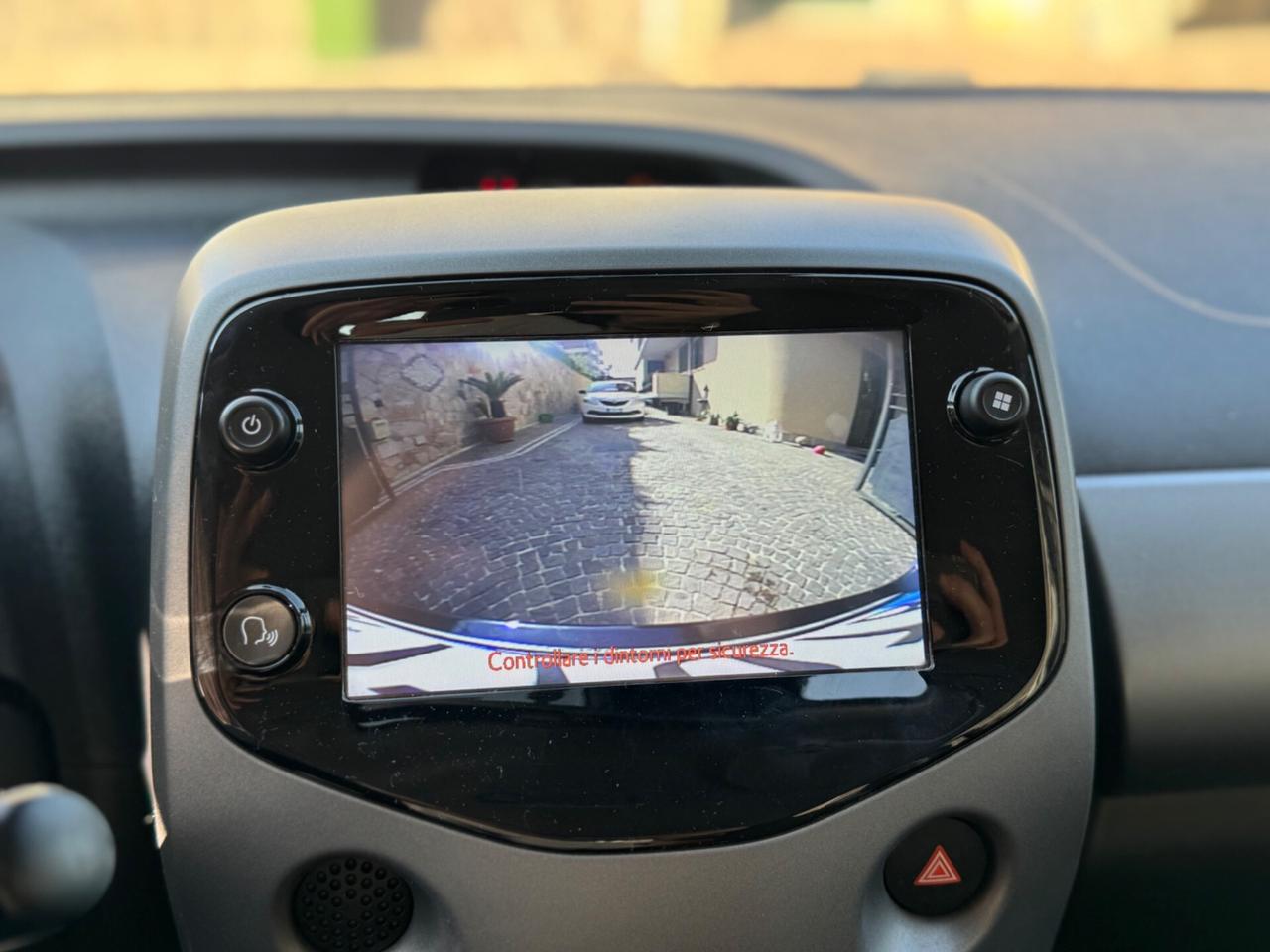Toyota Aygo 1.0 VVT-i 72 CV 5 porte x-play