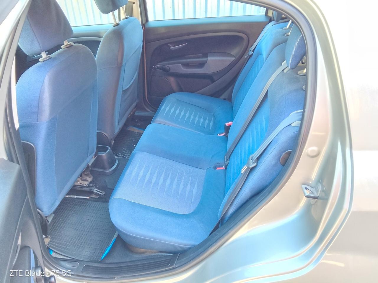 Fiat Grande Punto 1.2 5 porte 2009 12 mesi di garanzia