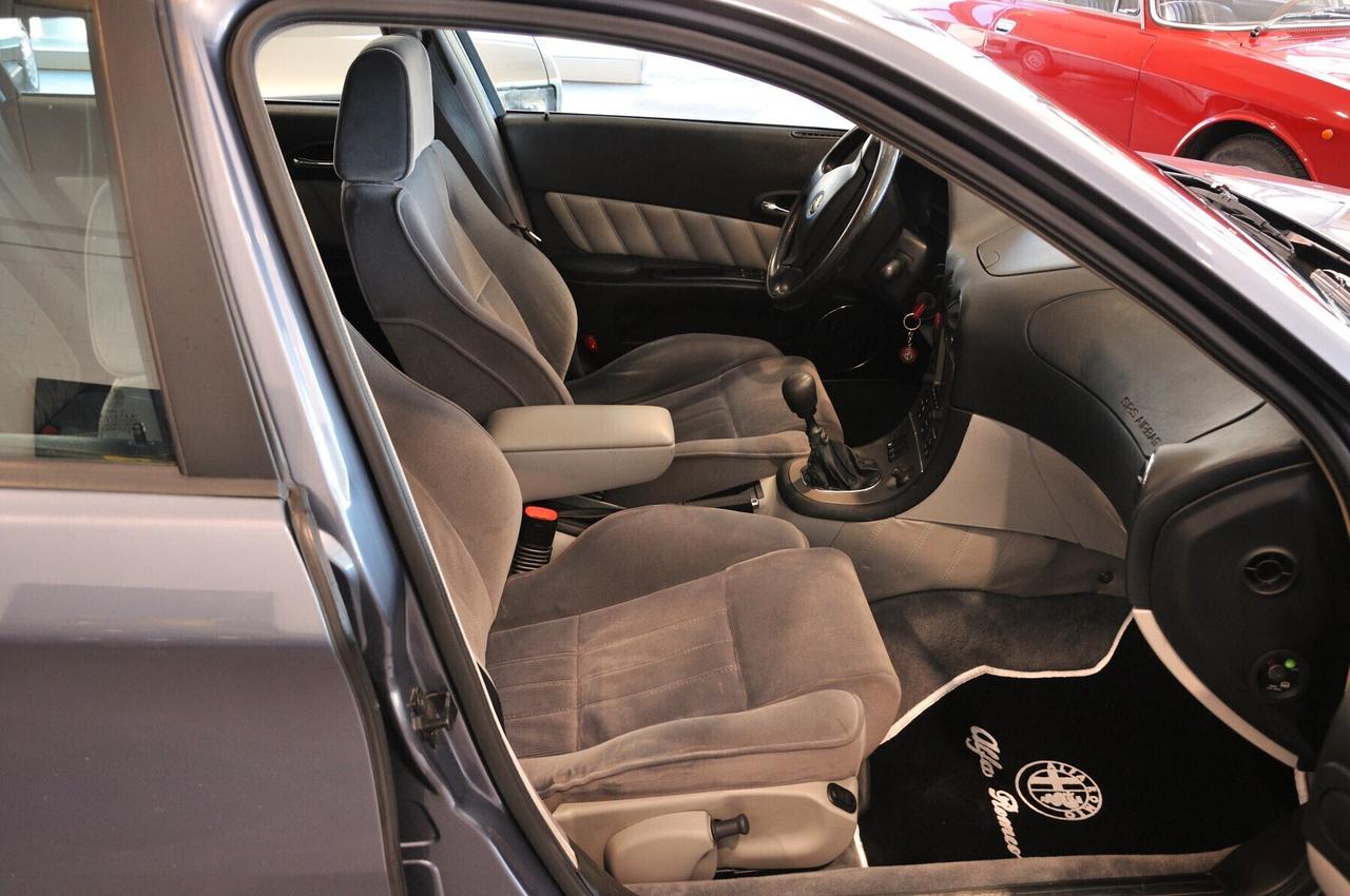 Alfa Romeo 166 2.0i V6 turbo cat Super CRS a libretto