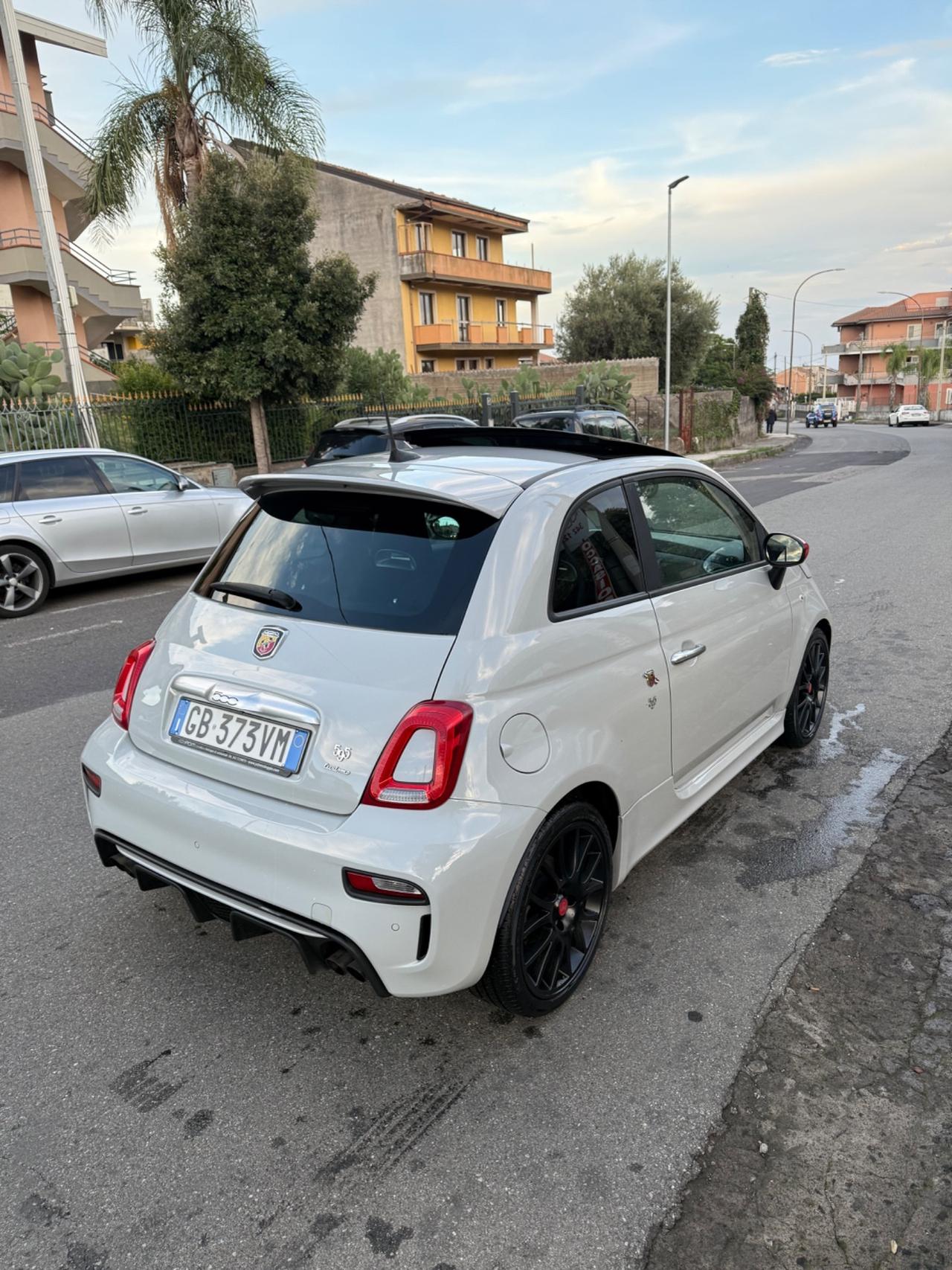 Abarth 595 1.4 Turbo T-Jet 165 CV Turismo