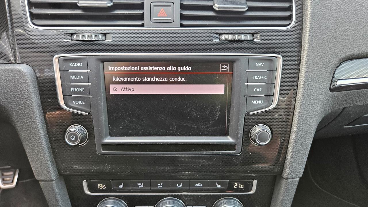 Volkswagen Golf GTI 5p 2.0 tsi PERFORMANCE 220CV PELLE-NAVY-SED.RISC.
